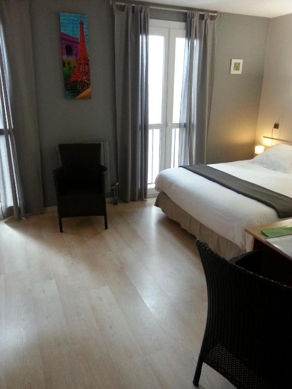 Hotel Du Lion D'Or Marmande Kültér fotó