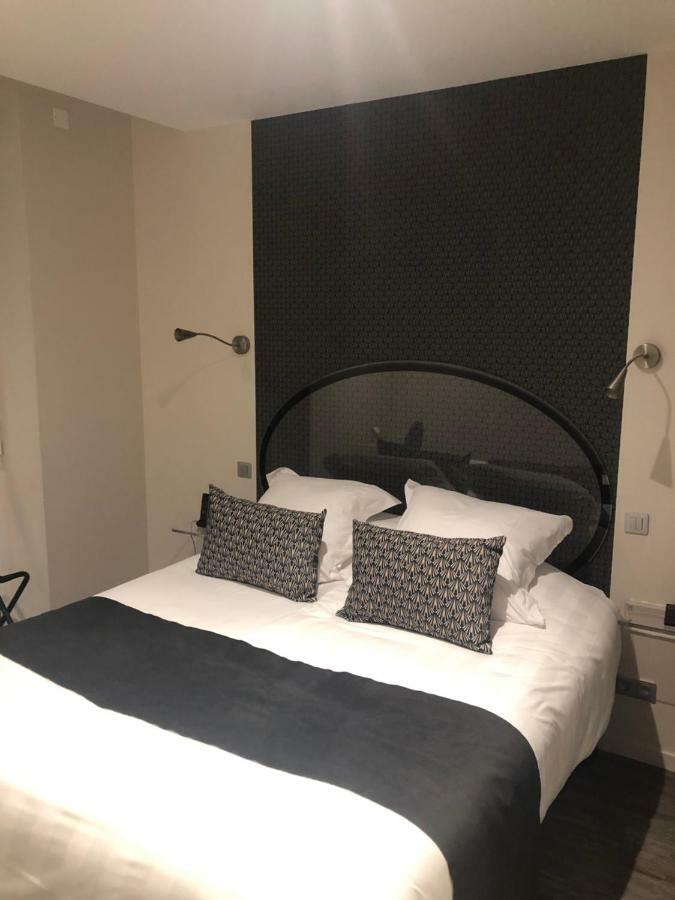 Hotel Du Lion D'Or Marmande Kültér fotó