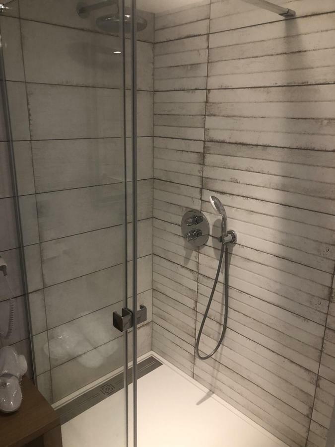Hotel Du Lion D'Or Marmande Kültér fotó