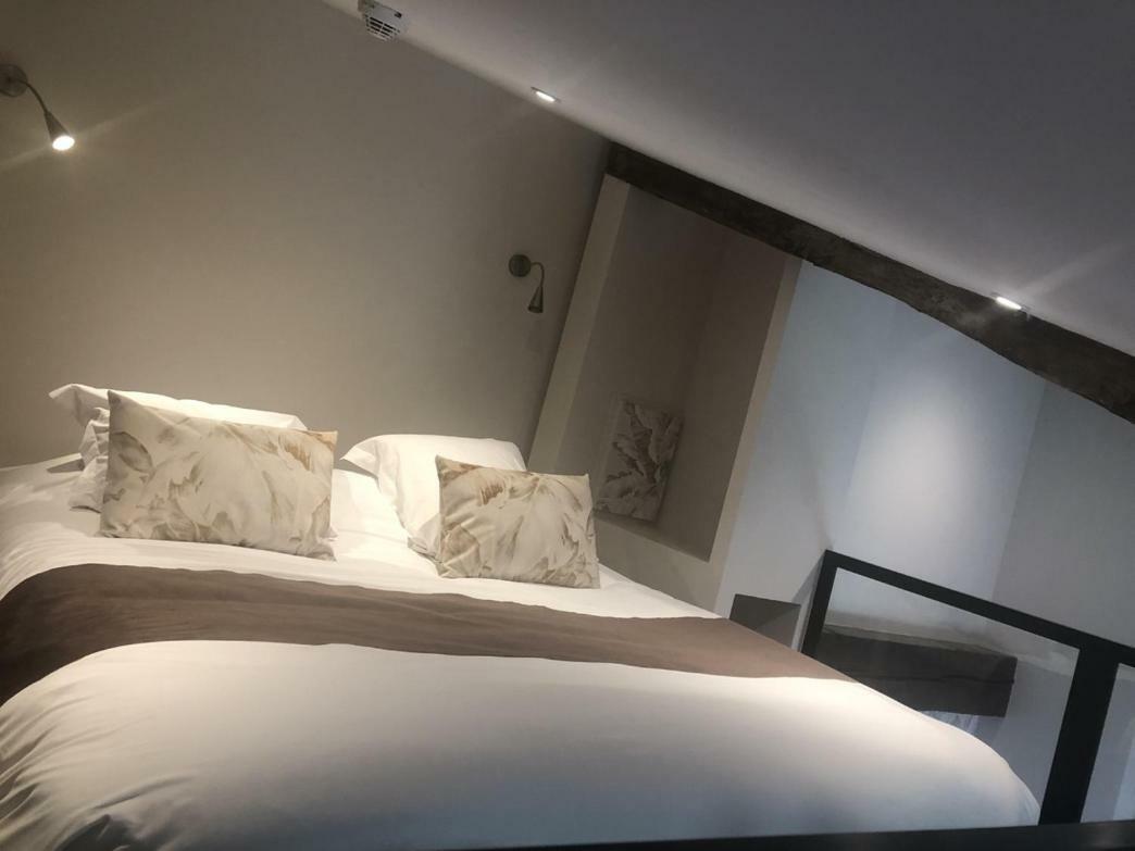 Hotel Du Lion D'Or Marmande Kültér fotó