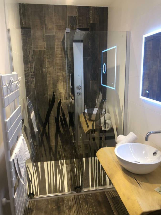 Hotel Du Lion D'Or Marmande Kültér fotó