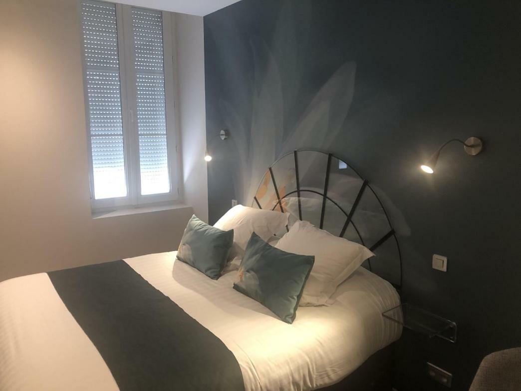 Hotel Du Lion D'Or Marmande Kültér fotó